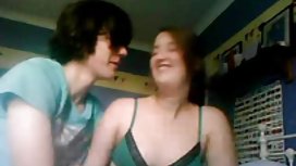 Web kamerasındaki Julia ile seksimiz